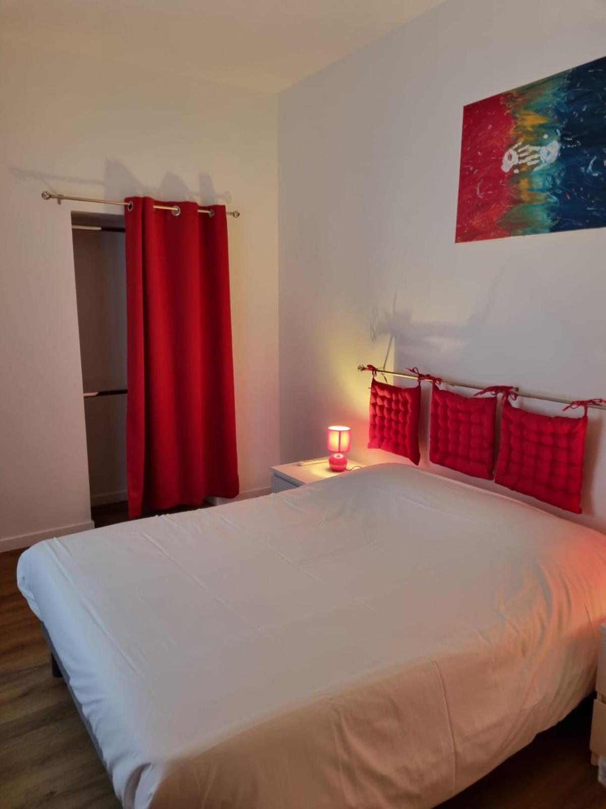 Ferienwohnung Au Petit Ronceraie Blois Exterior foto