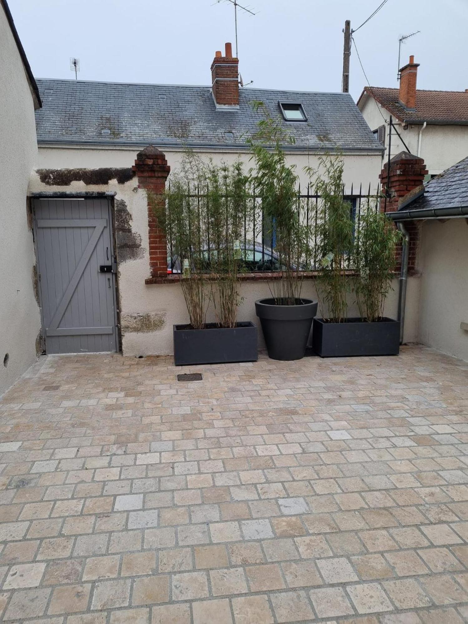 Ferienwohnung Au Petit Ronceraie Blois Exterior foto
